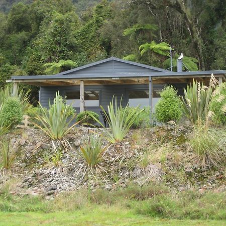Franz Forest Hideaway Exterior photo