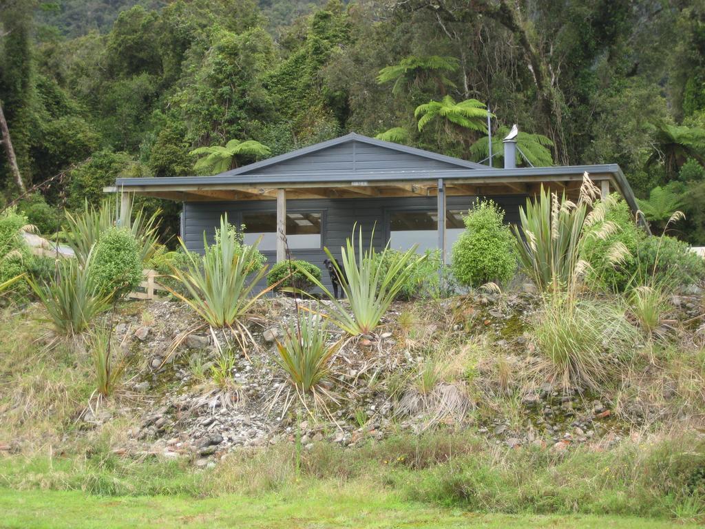 Franz Forest Hideaway Exterior photo